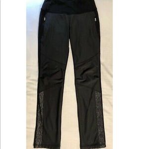 Lululemon Run: Bold In The Cold Pant black lace
